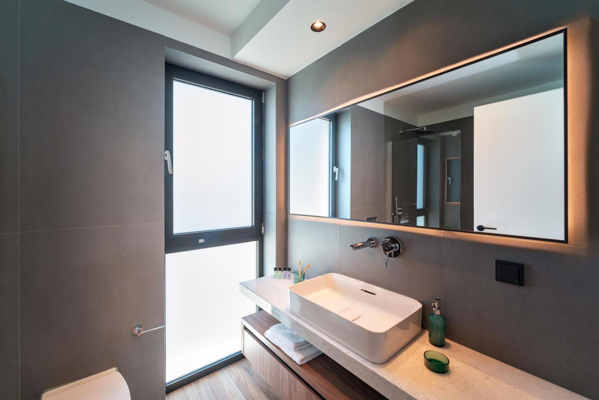 Momentum Villas 이알리소스 외부 사진